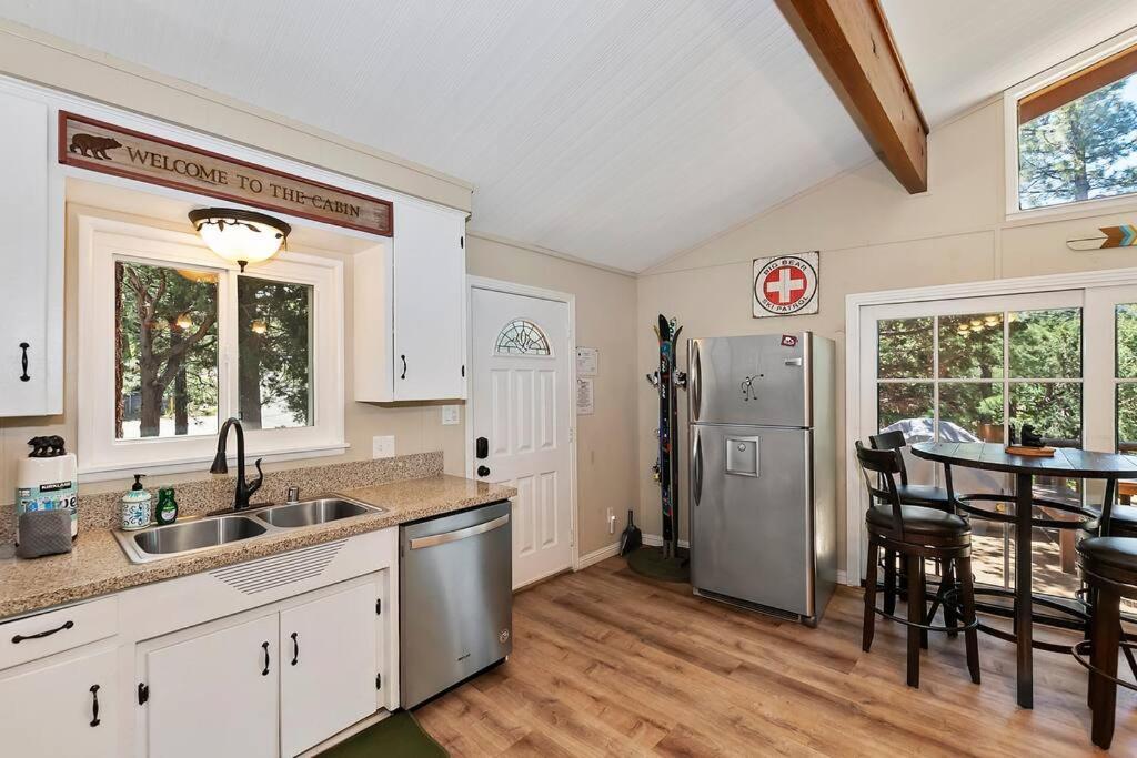 Chalet Monterey W/Hot Tub - Big Decks/Bbq Vila Big Bear Lake Exterior foto