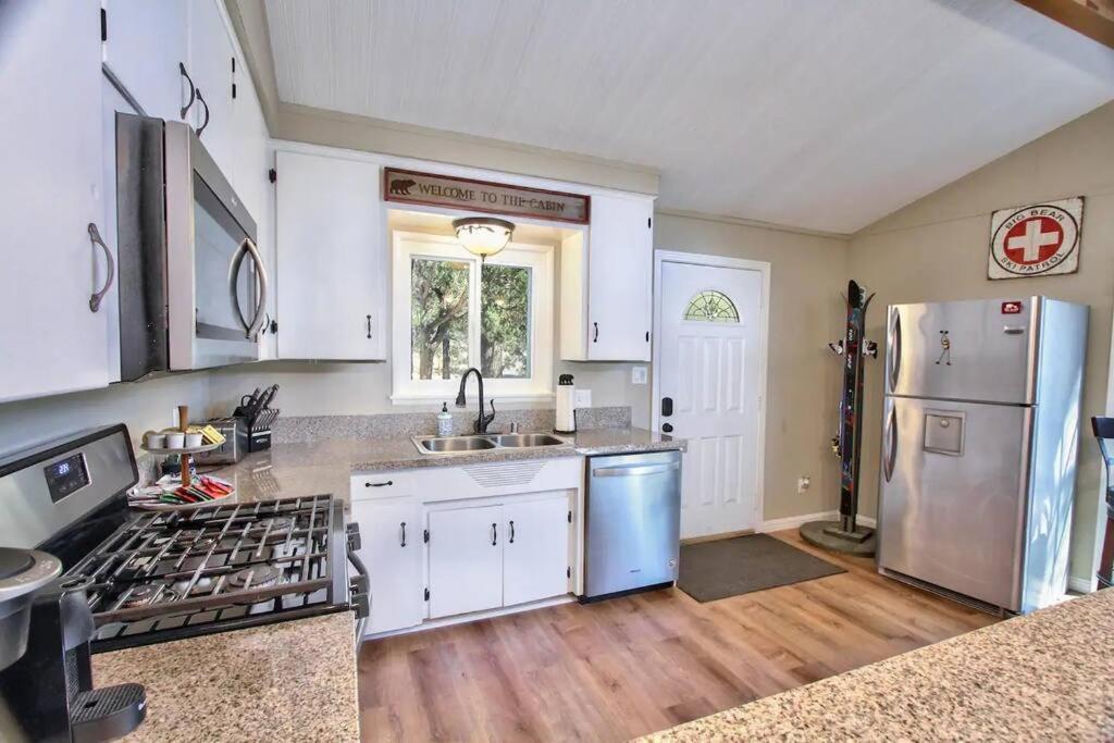 Chalet Monterey W/Hot Tub - Big Decks/Bbq Vila Big Bear Lake Exterior foto