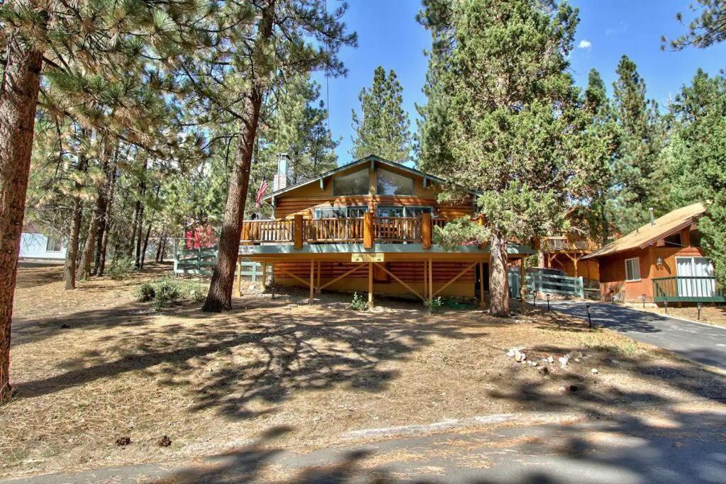 Chalet Monterey W/Hot Tub - Big Decks/Bbq Vila Big Bear Lake Exterior foto