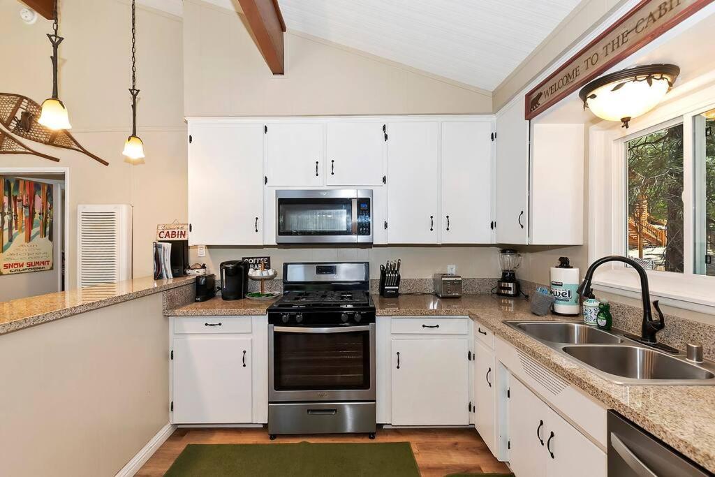Chalet Monterey W/Hot Tub - Big Decks/Bbq Vila Big Bear Lake Exterior foto